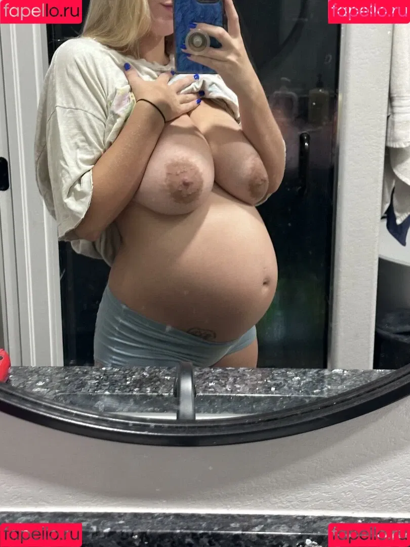 Your Baby Bunny Onlyfans Photo Gallery 