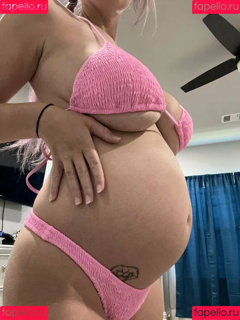 Your Baby Bunny Onlyfans Photo Gallery 