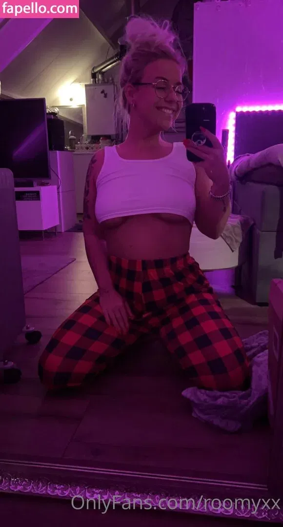 roomyxx Onlyfans Photo Gallery 