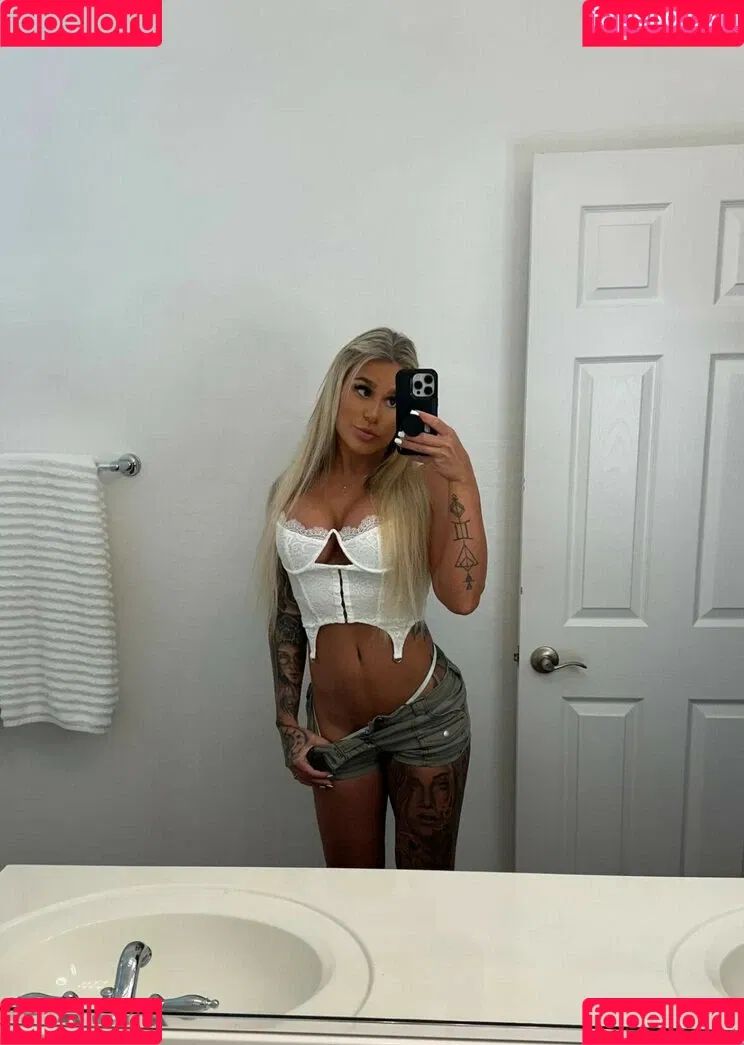 BrazyBecca Onlyfans Photo Gallery 