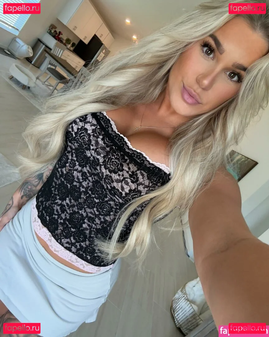 BrazyBecca Onlyfans Photo Gallery 