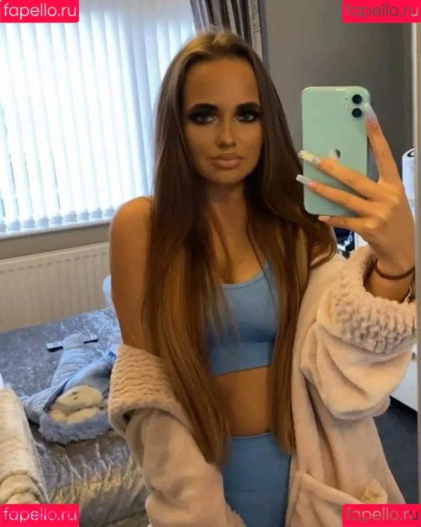 Casey Turnbull Onlyfans Photo Gallery 