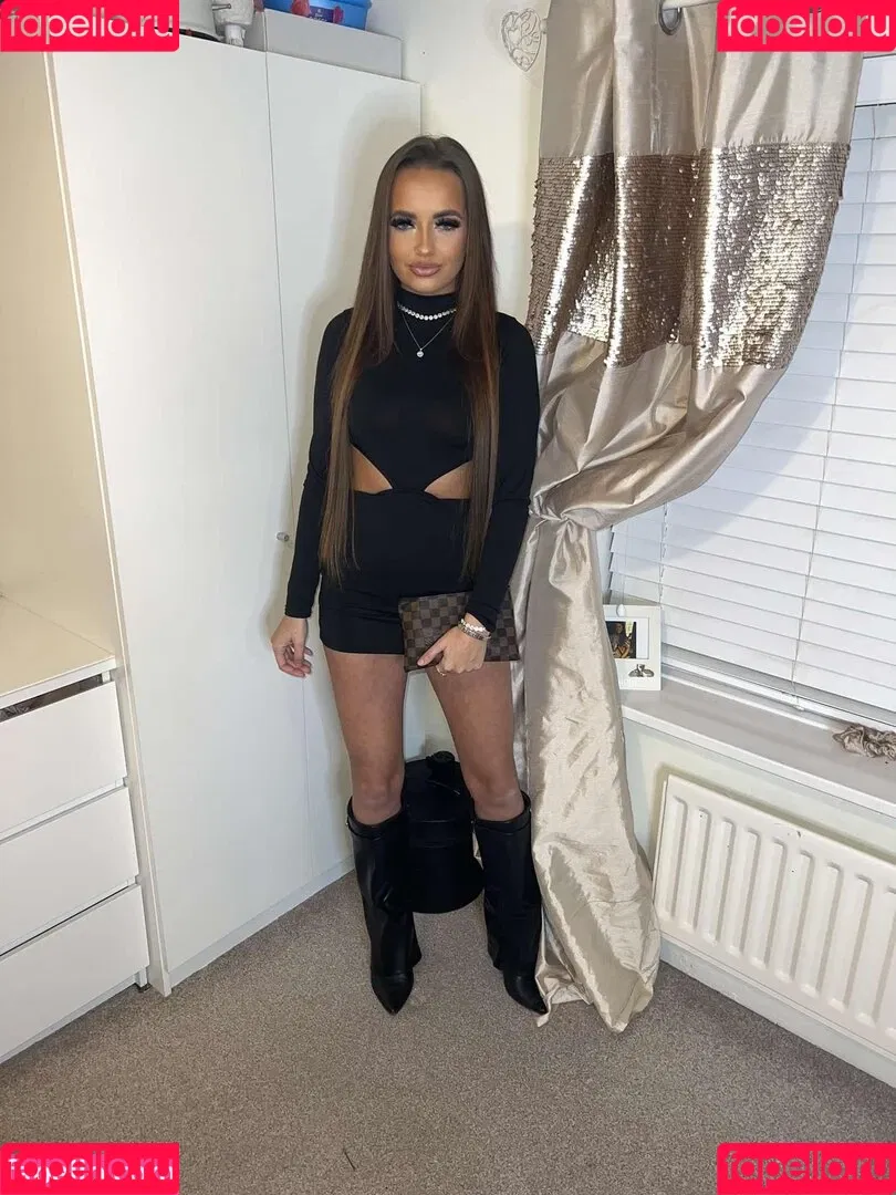Casey Turnbull Onlyfans Photo Gallery 