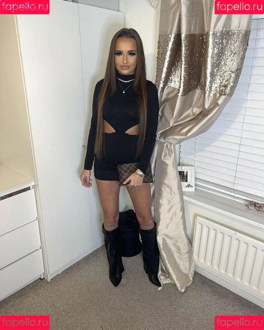 Casey Turnbull Onlyfans Photo Gallery 
