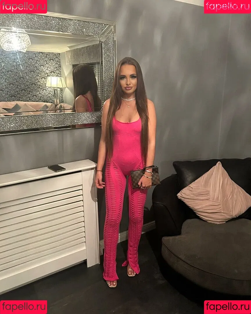 Casey Turnbull Onlyfans Photo Gallery 