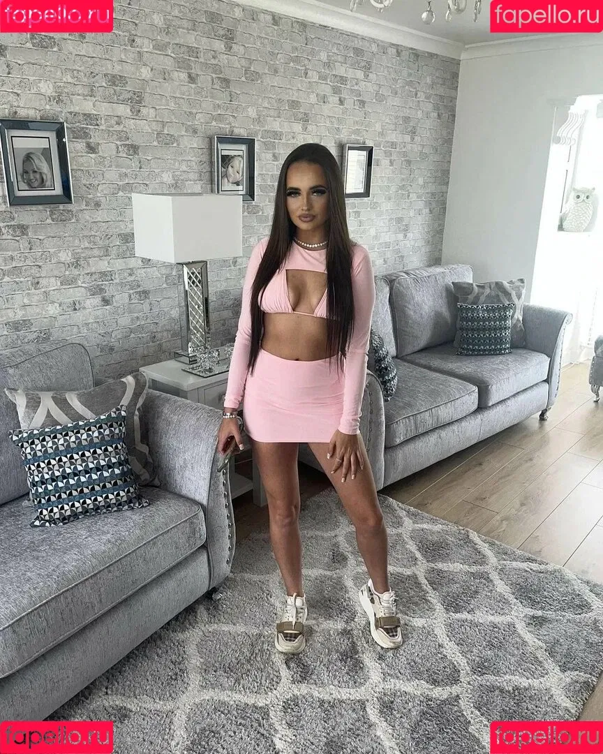 Casey Turnbull Onlyfans Photo Gallery 