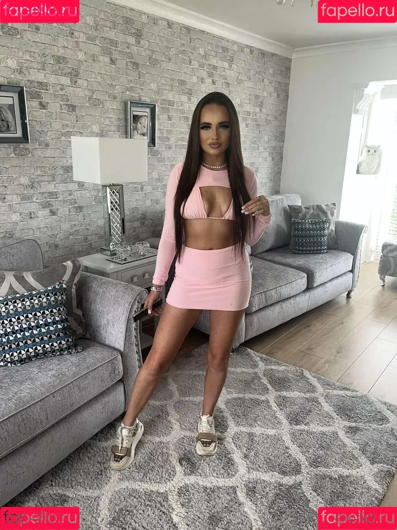 Casey Turnbull Onlyfans Photo Gallery 