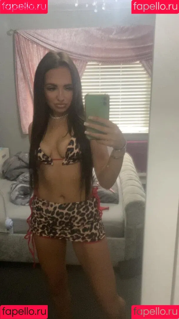 Casey Turnbull Onlyfans Photo Gallery 