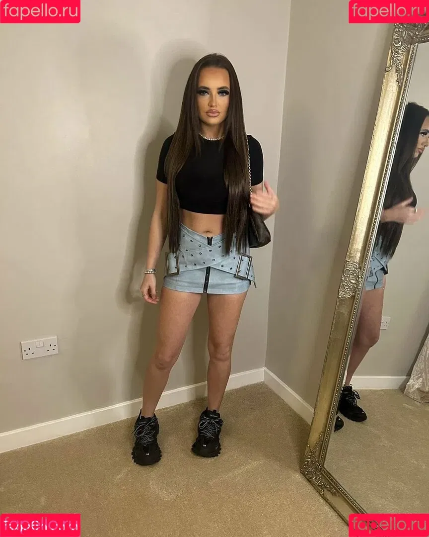 Casey Turnbull Onlyfans Photo Gallery 