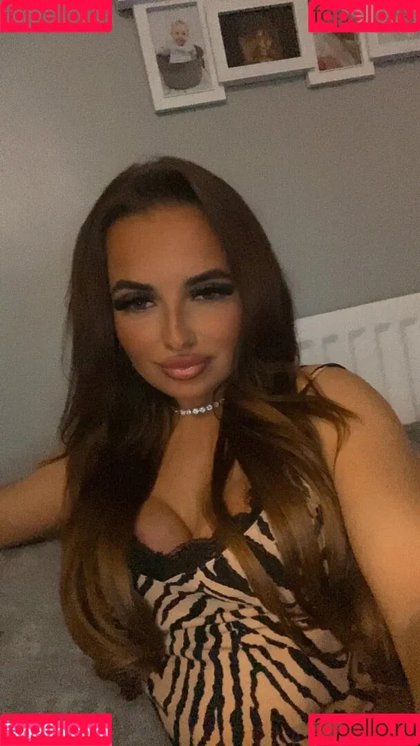 Casey Turnbull Onlyfans Photo Gallery 