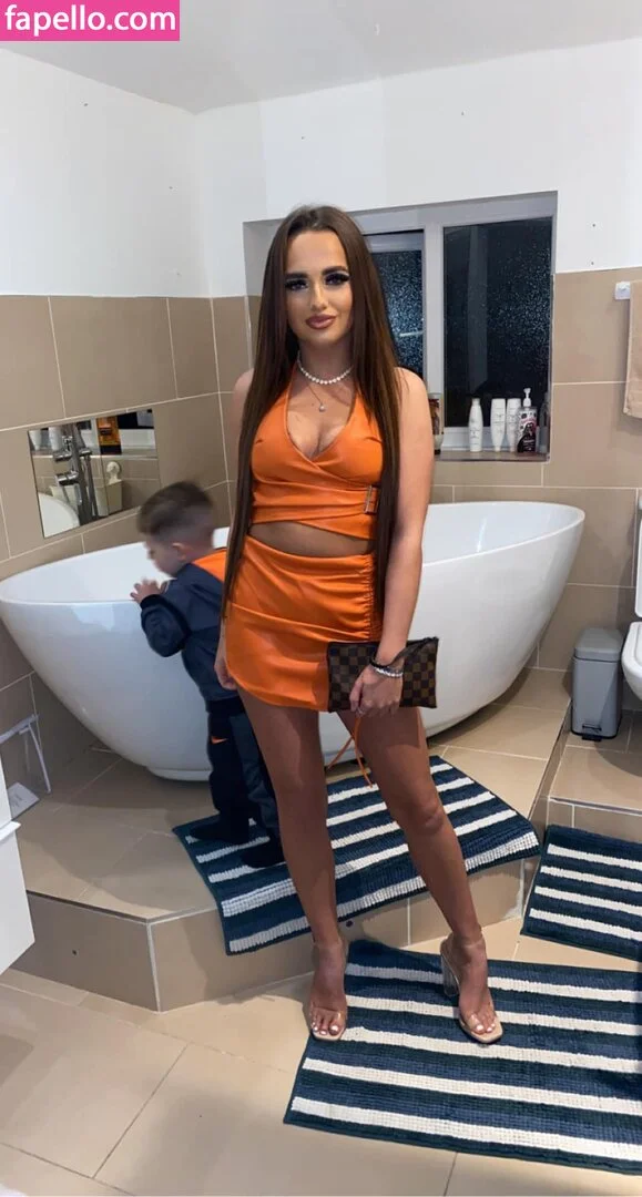 Casey Turnbull Onlyfans Photo Gallery 