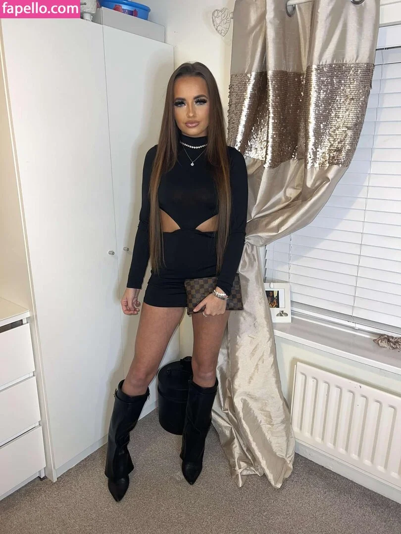 Casey Turnbull Onlyfans Photo Gallery 