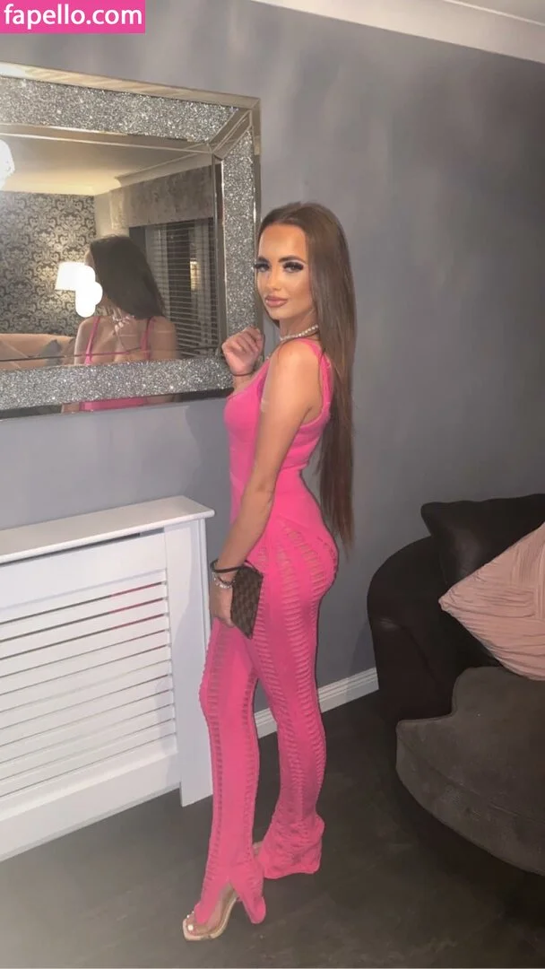 Casey Turnbull Onlyfans Photo Gallery 