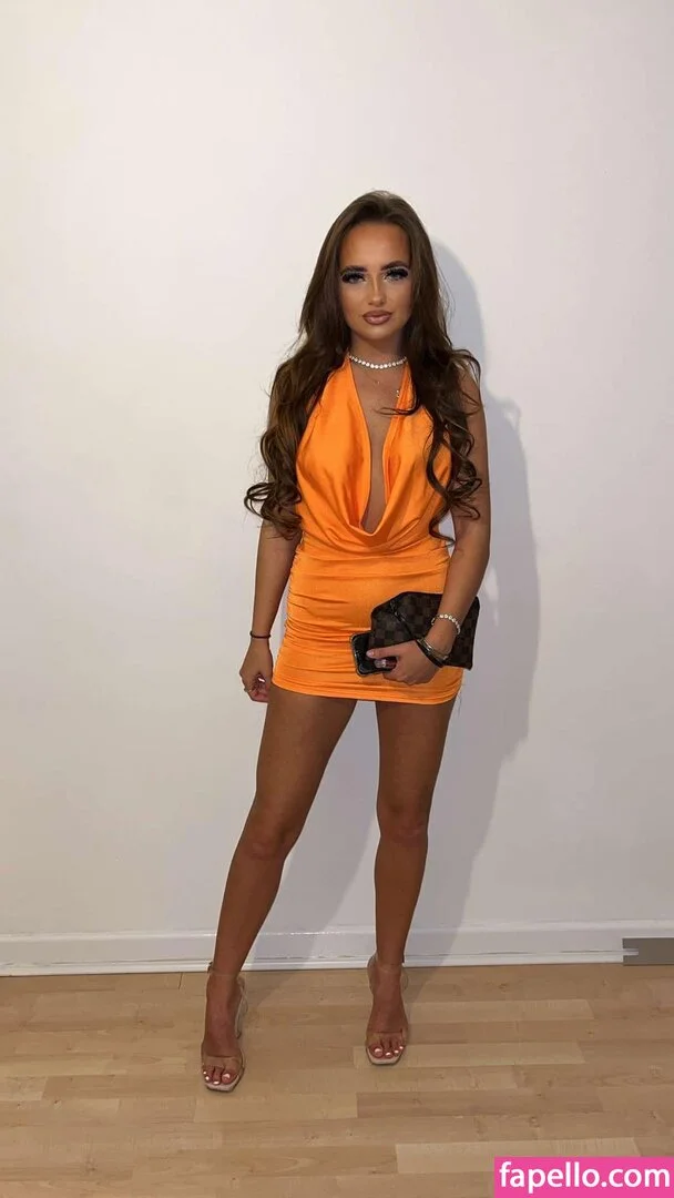 Casey Turnbull Onlyfans Photo Gallery 