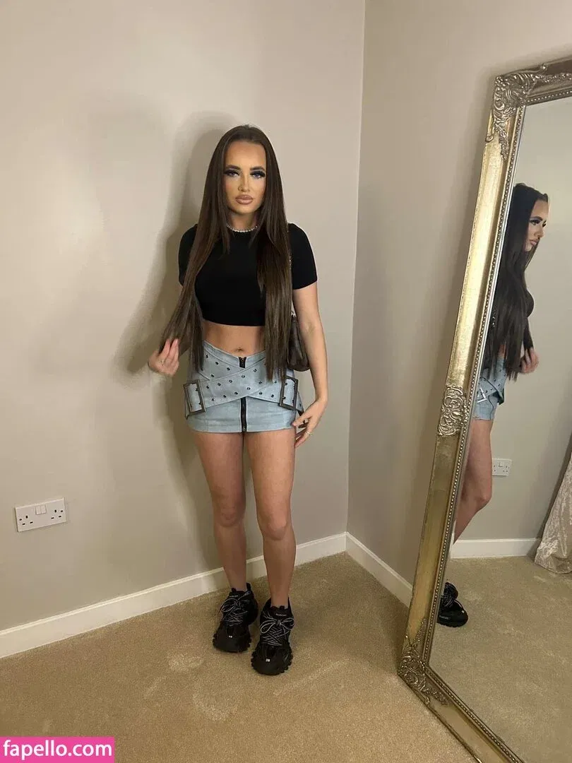 Casey Turnbull Onlyfans Photo Gallery 