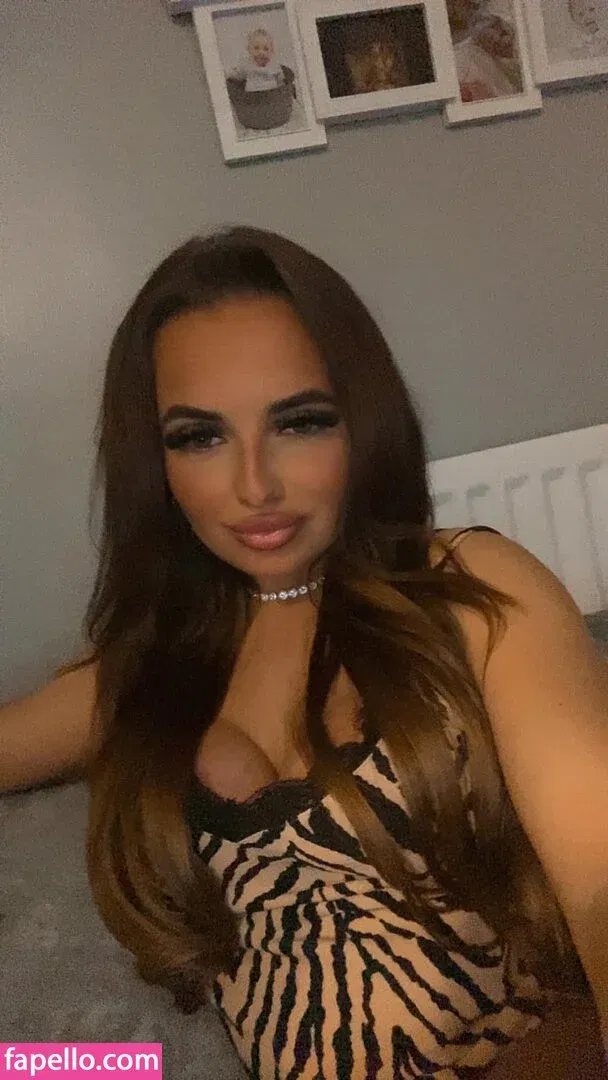 Casey Turnbull Onlyfans Photo Gallery 