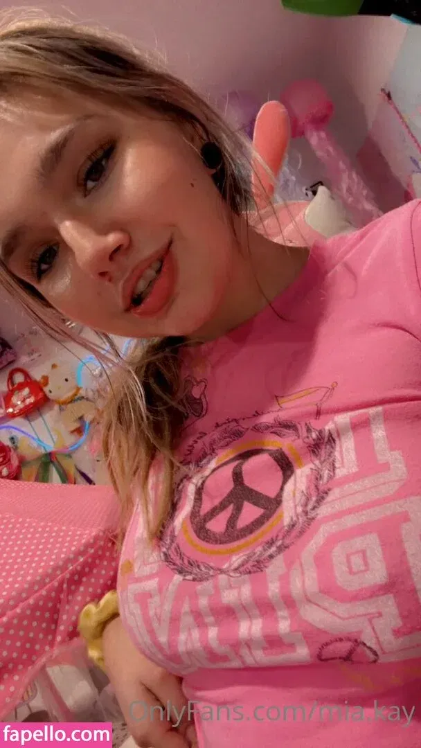 Mia Kay Onlyfans Photo Gallery 