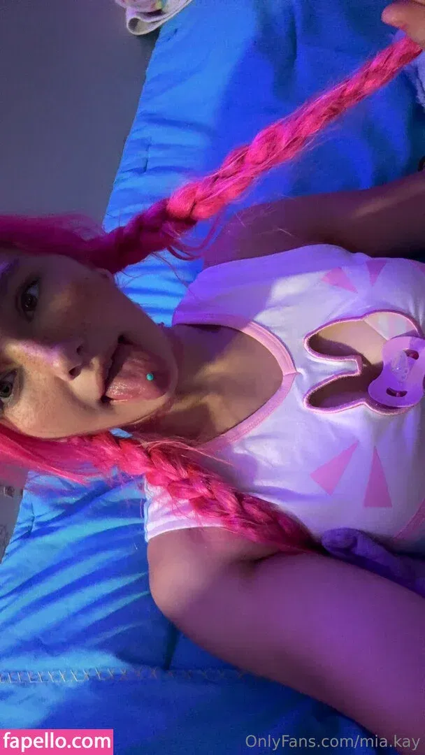 Mia Kay Onlyfans Photo Gallery 