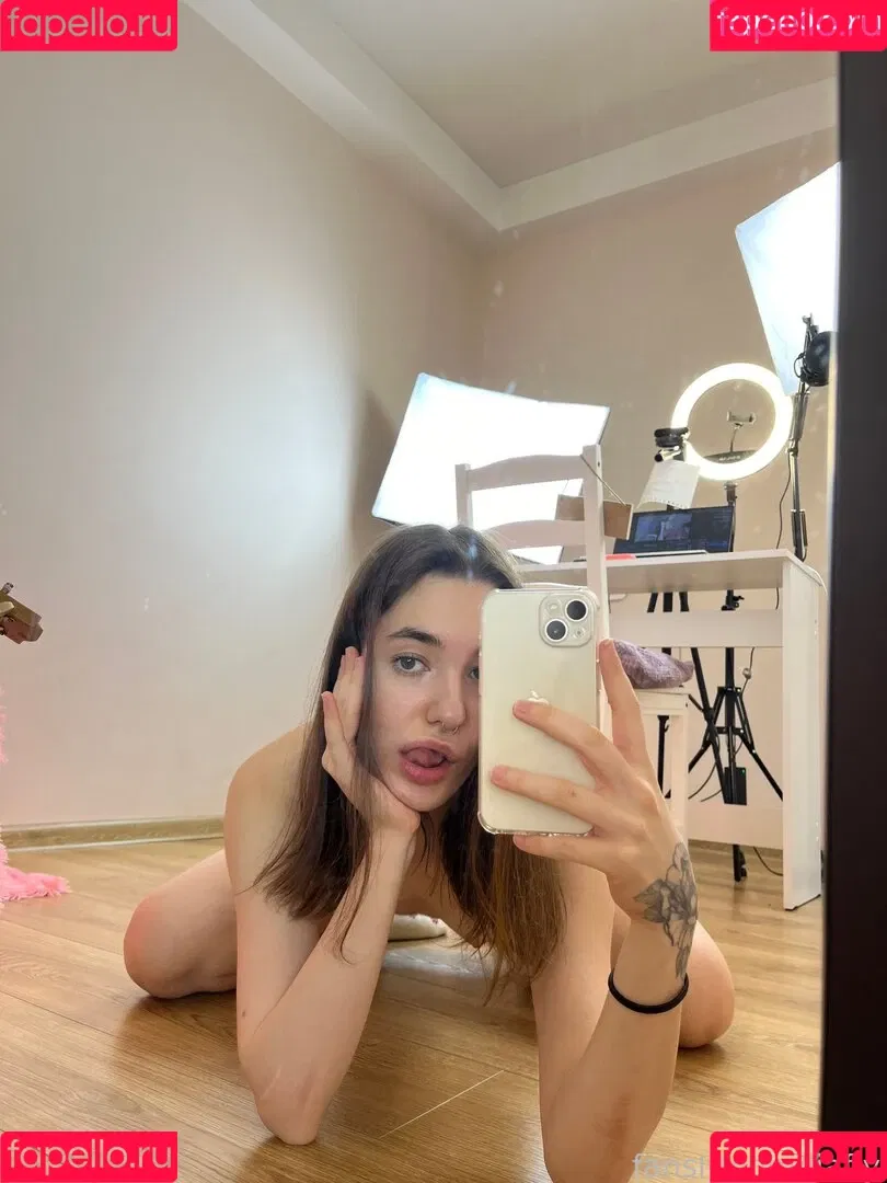 liafly Onlyfans Photo Gallery 