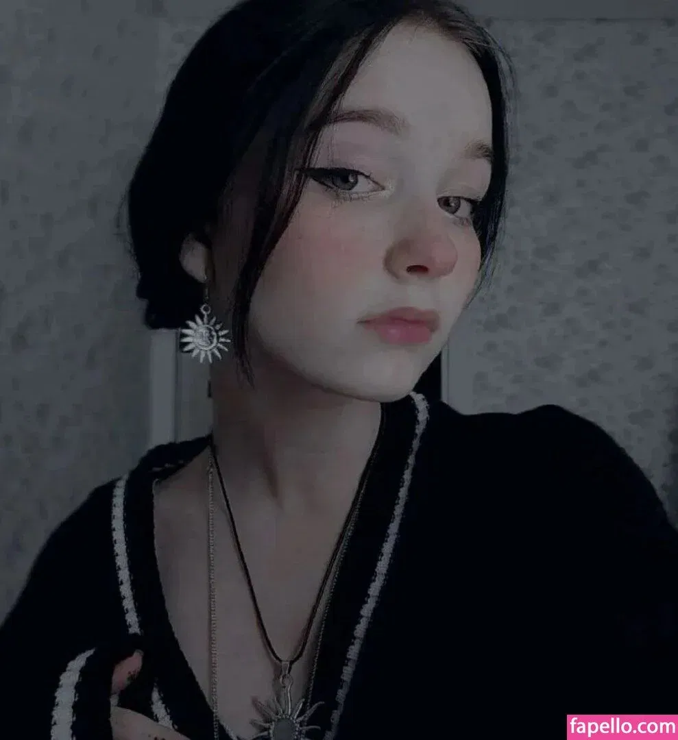 Tiny_Flame Onlyfans Photo Gallery 