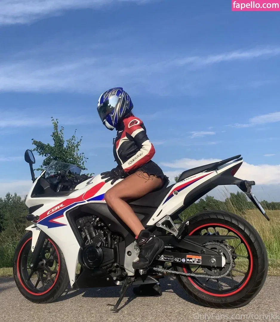 torivikk Onlyfans Photo Gallery 