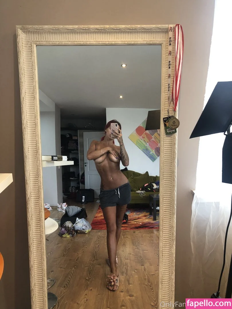 torivikk Onlyfans Photo Gallery 