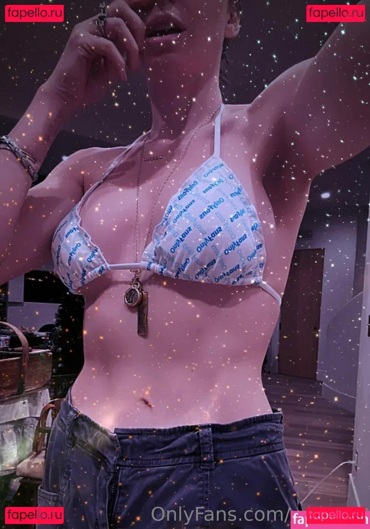 whitney Onlyfans Photo Gallery 