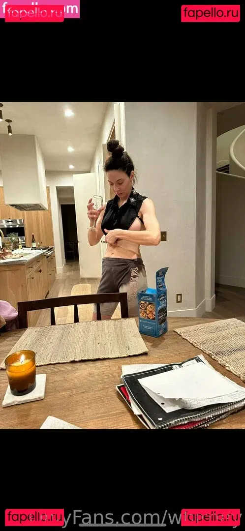 whitney Onlyfans Photo Gallery 