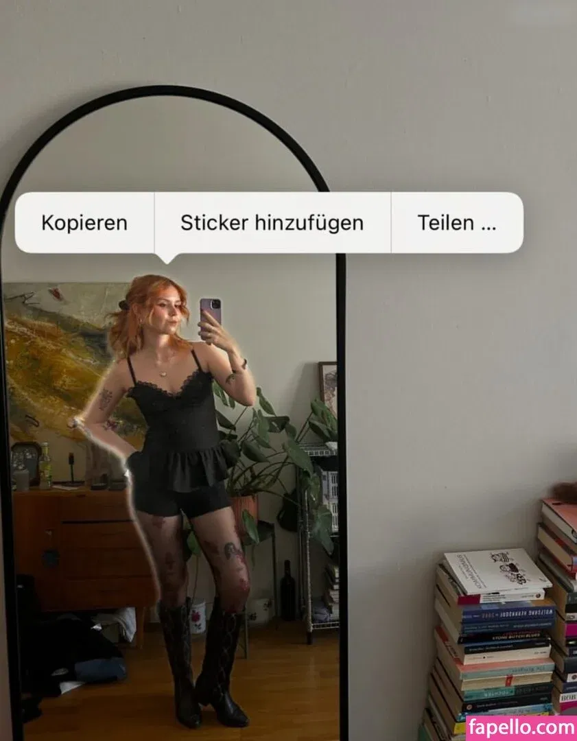 Lena blauer Haken Onlyfans Photo Gallery 