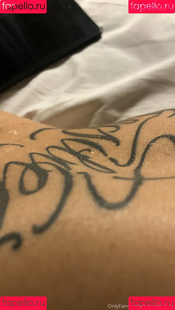 bruninhatgirl Onlyfans Photo Gallery 