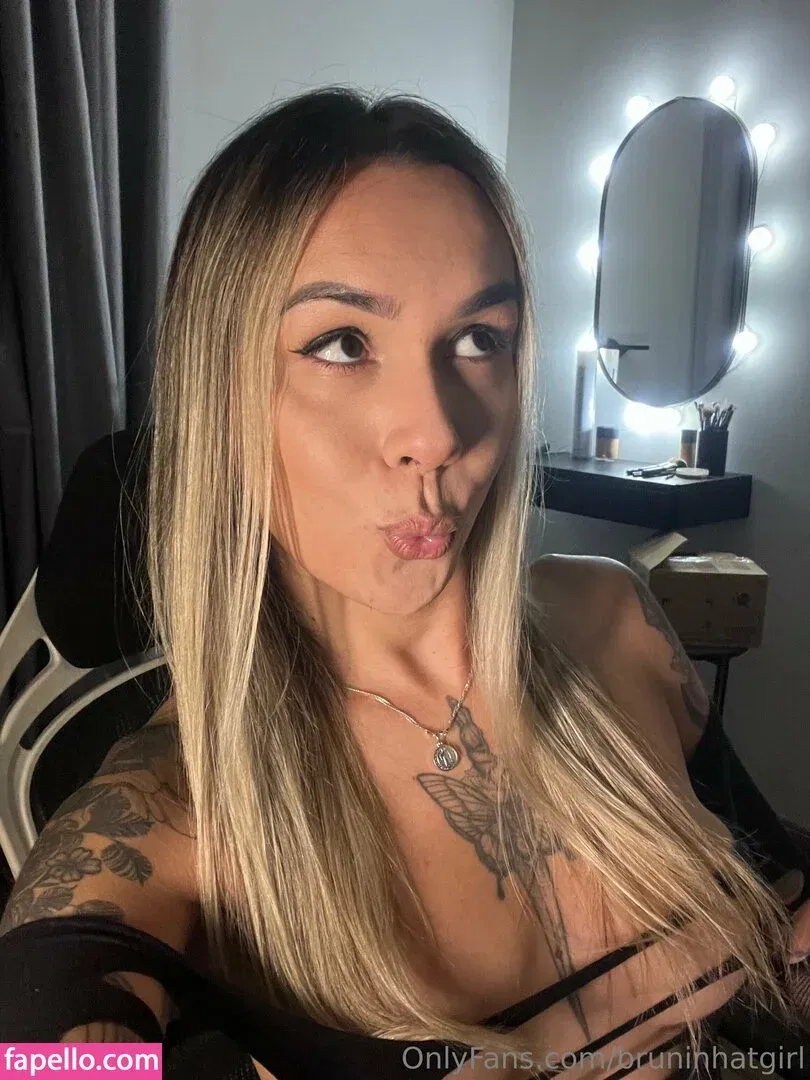 bruninhatgirl Onlyfans Photo Gallery 