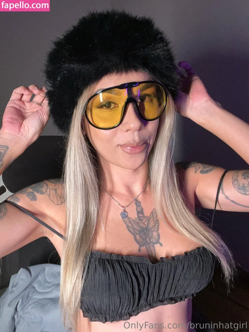 bruninhatgirl Onlyfans Photo Gallery 