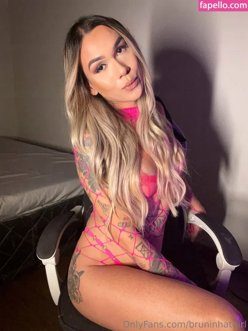 bruninhatgirl Onlyfans Photo Gallery 