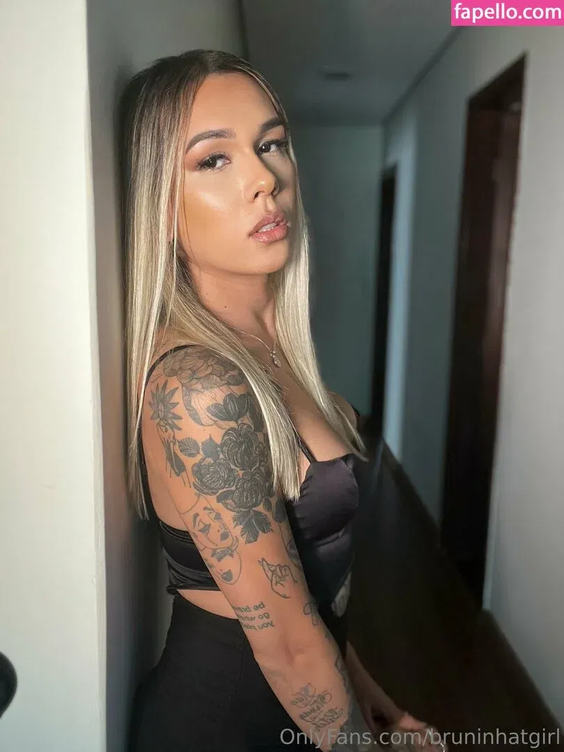 bruninhatgirl Onlyfans Photo Gallery 
