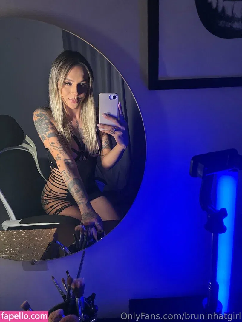 bruninhatgirl Onlyfans Photo Gallery 