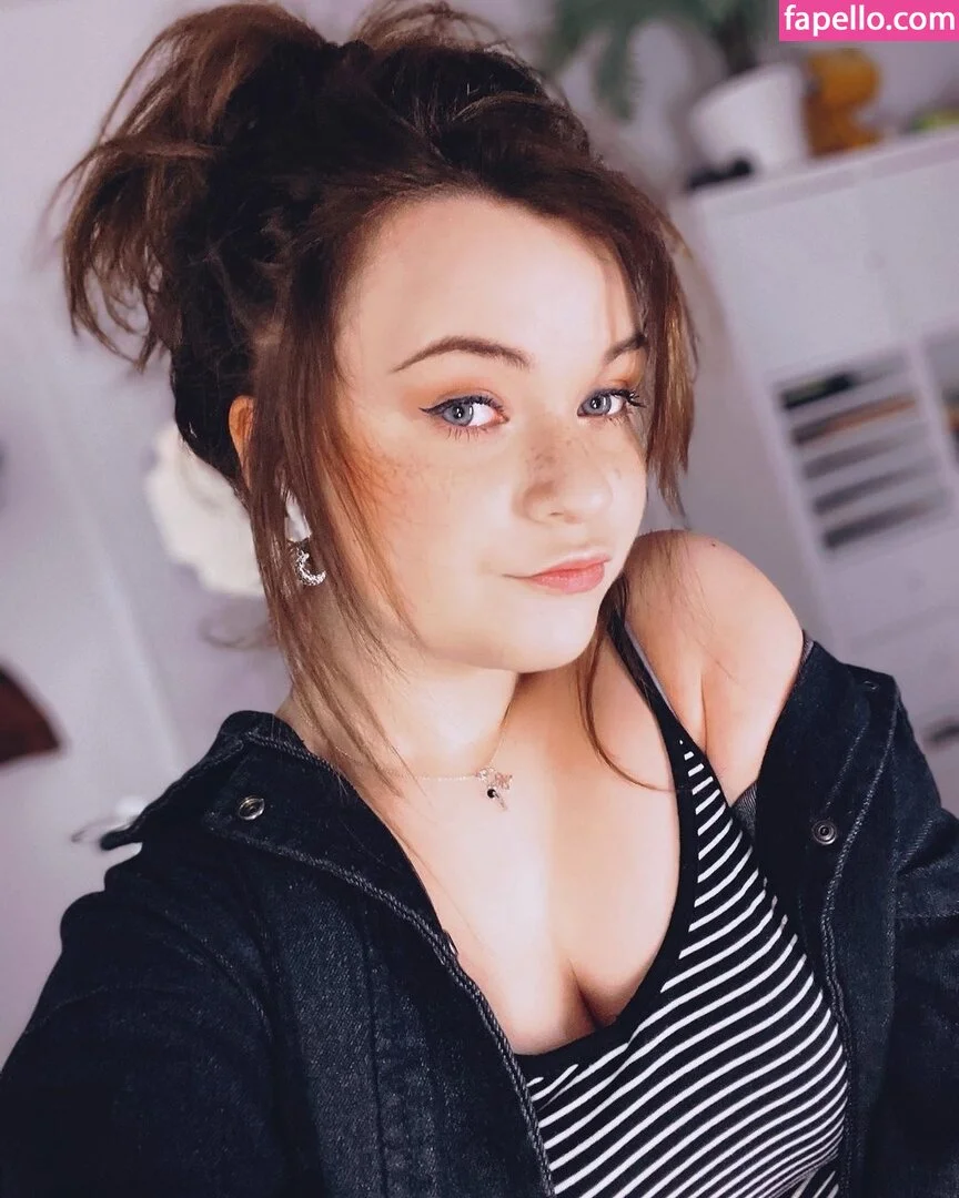 Lena Vanille Onlyfans Photo Gallery 