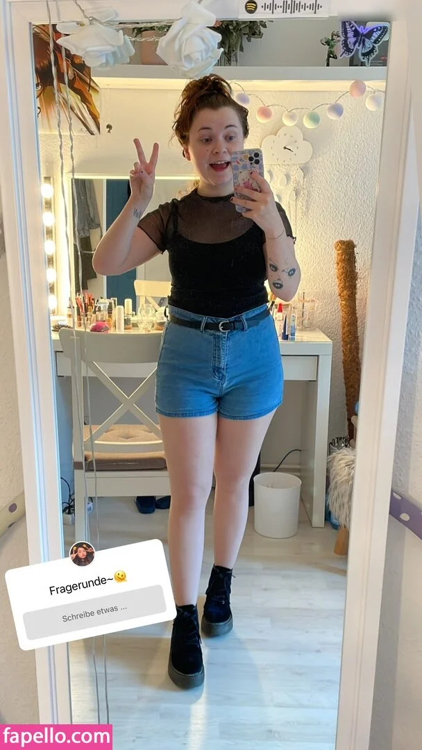 Lena Vanille Onlyfans Photo Gallery 