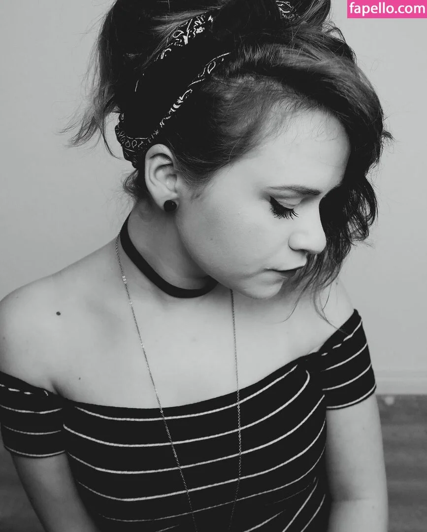 Lena Vanille Onlyfans Photo Gallery 