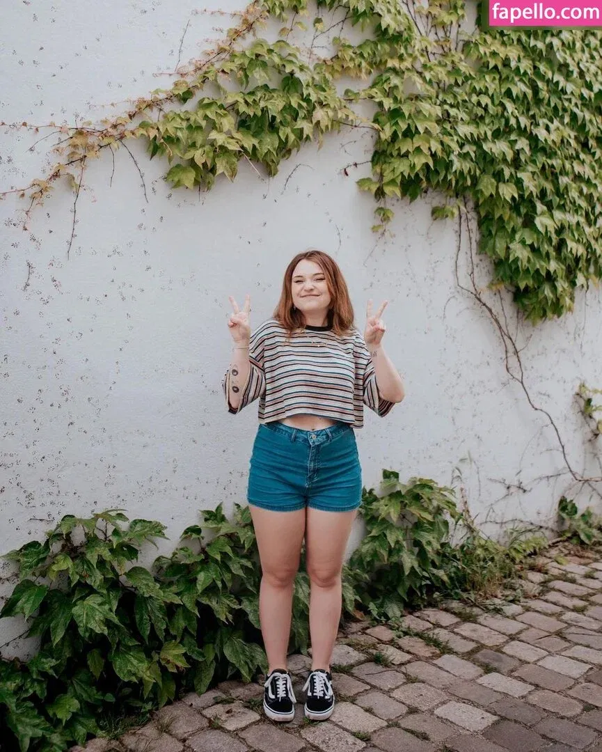 Lena Vanille Onlyfans Photo Gallery 