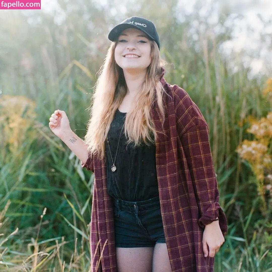 Lena Vanille Onlyfans Photo Gallery 