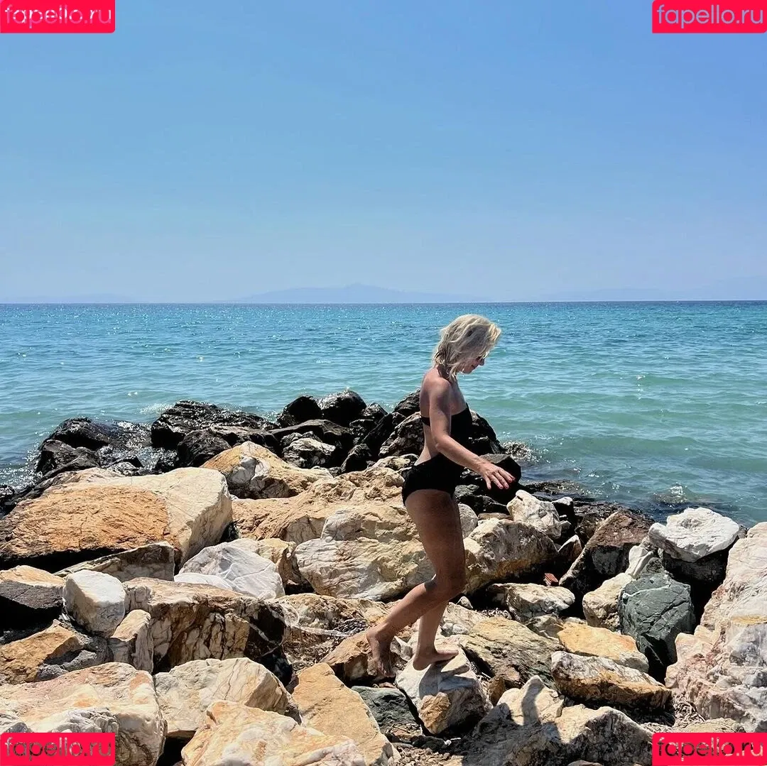 Susan Sideropoulos Onlyfans Photo Gallery 