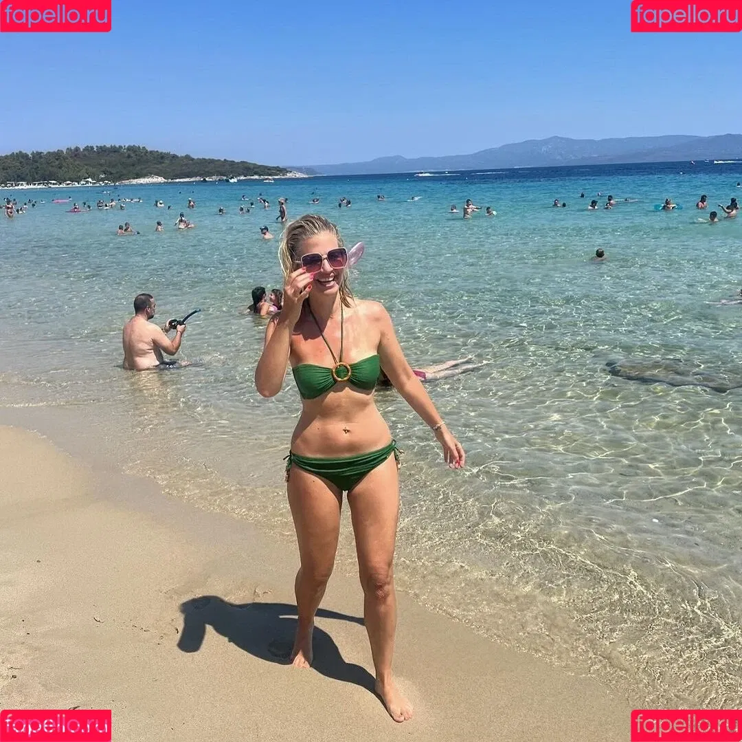 Susan Sideropoulos Onlyfans Photo Gallery 