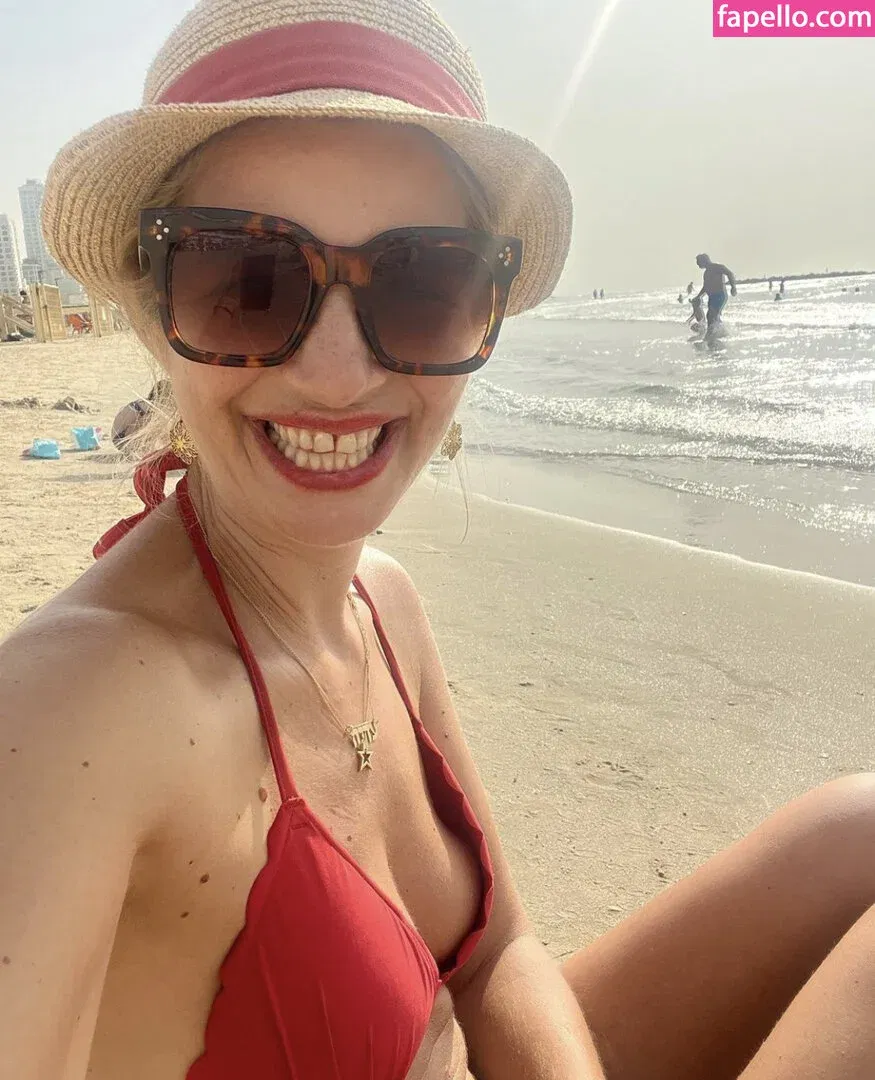 Susan Sideropoulos Onlyfans Photo Gallery 