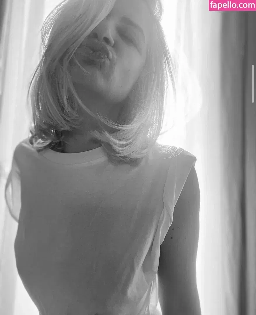 Susan Sideropoulos Onlyfans Photo Gallery 