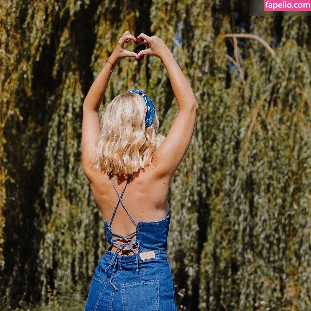 Susan Sideropoulos Onlyfans Photo Gallery 