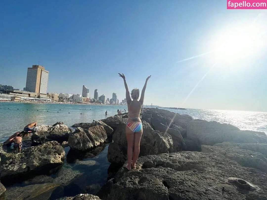 Susan Sideropoulos Onlyfans Photo Gallery 