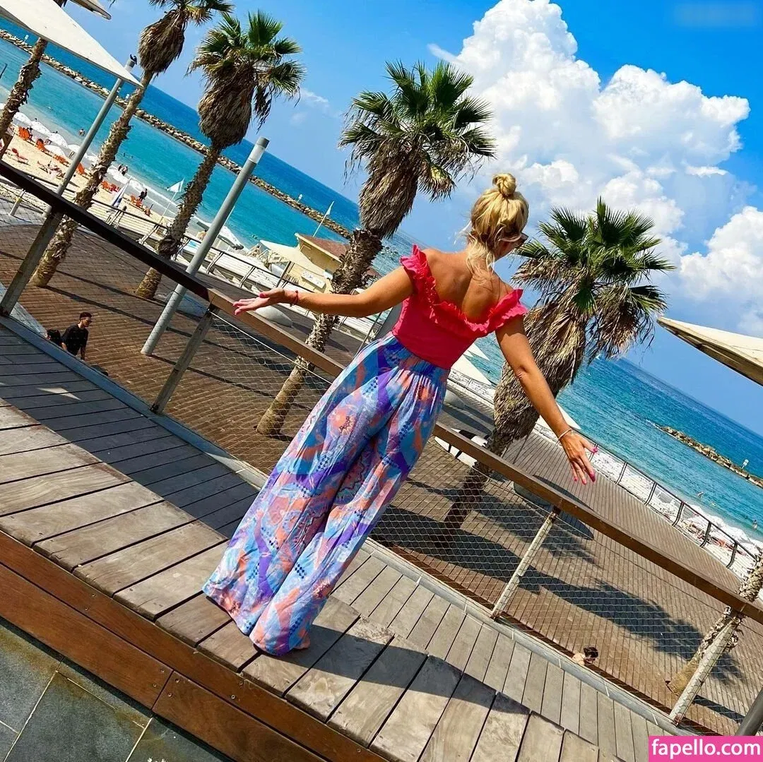 Susan Sideropoulos Onlyfans Photo Gallery 