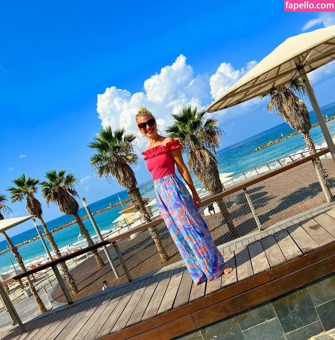 Susan Sideropoulos Onlyfans Photo Gallery 