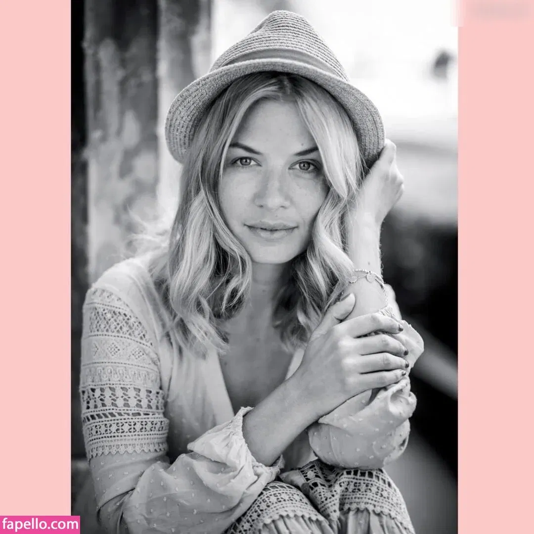 Susan Sideropoulos Onlyfans Photo Gallery 