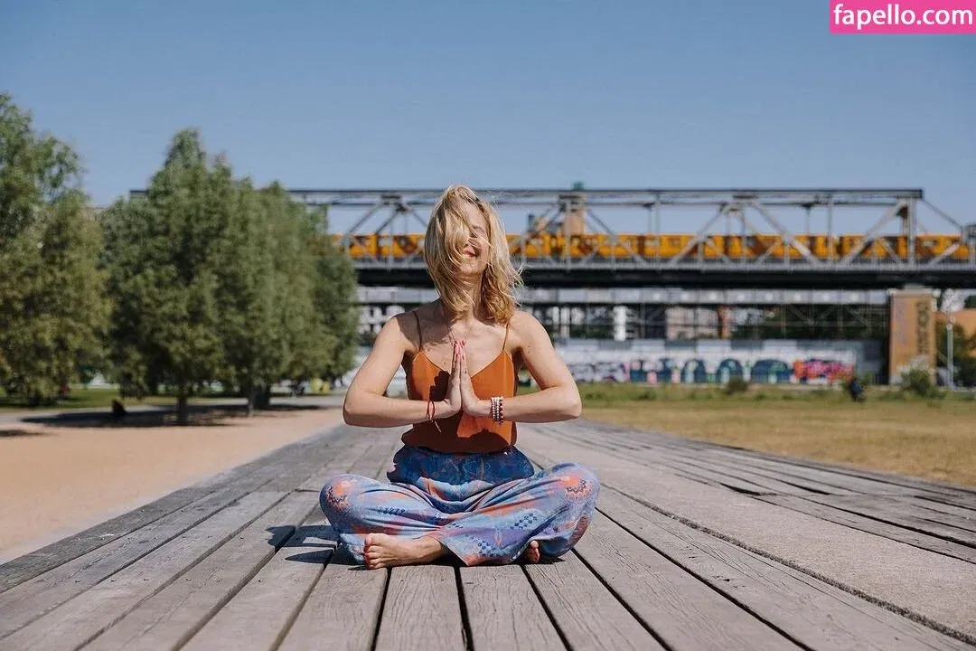 Susan Sideropoulos Onlyfans Photo Gallery 